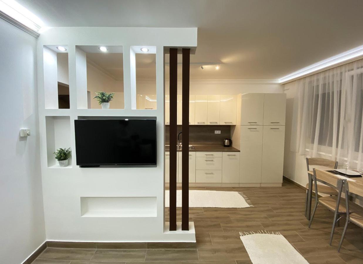 Andrea Apartmanok 2 Hajdúszoboszló Εξωτερικό φωτογραφία